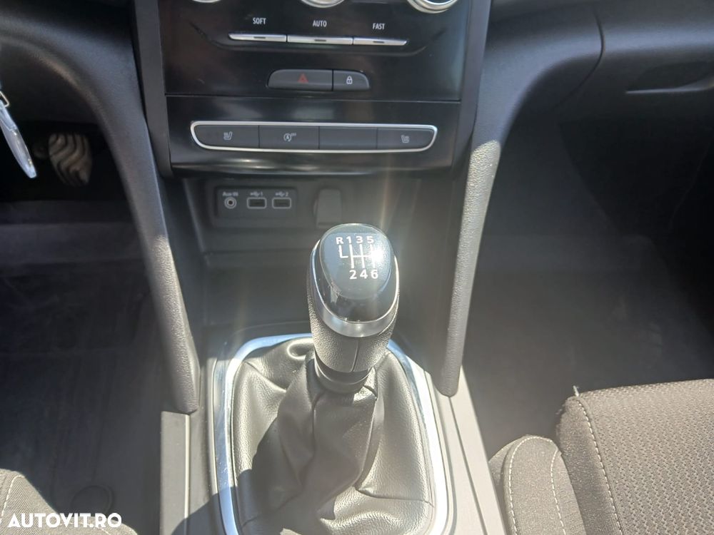 Renault Megane TCe GPF Zen - 19
