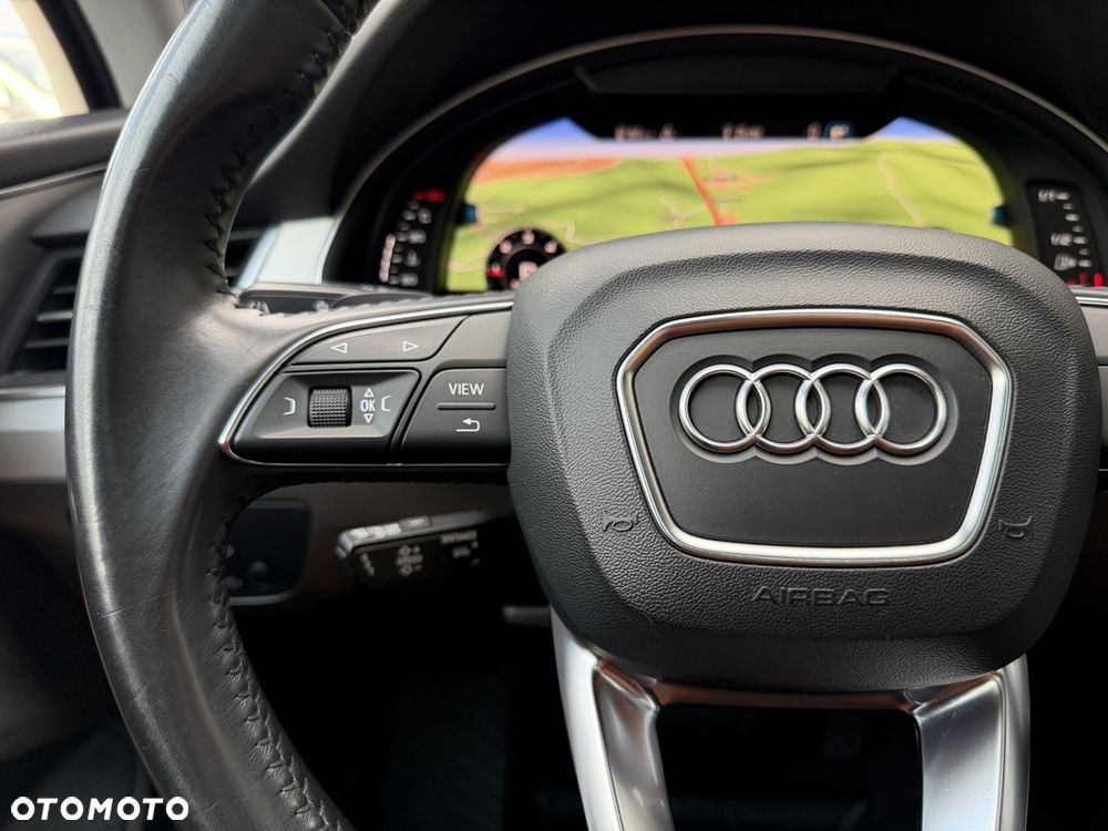 Audi Q7 - 19