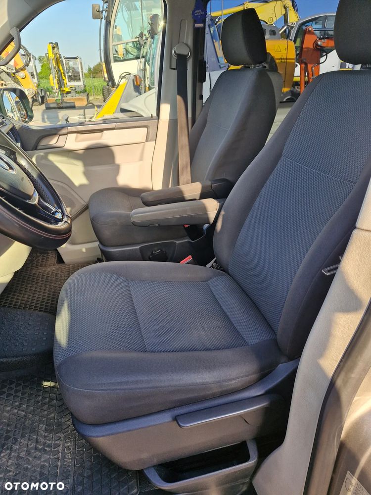 Volkswagen TRANSPORTER Multiva - 9