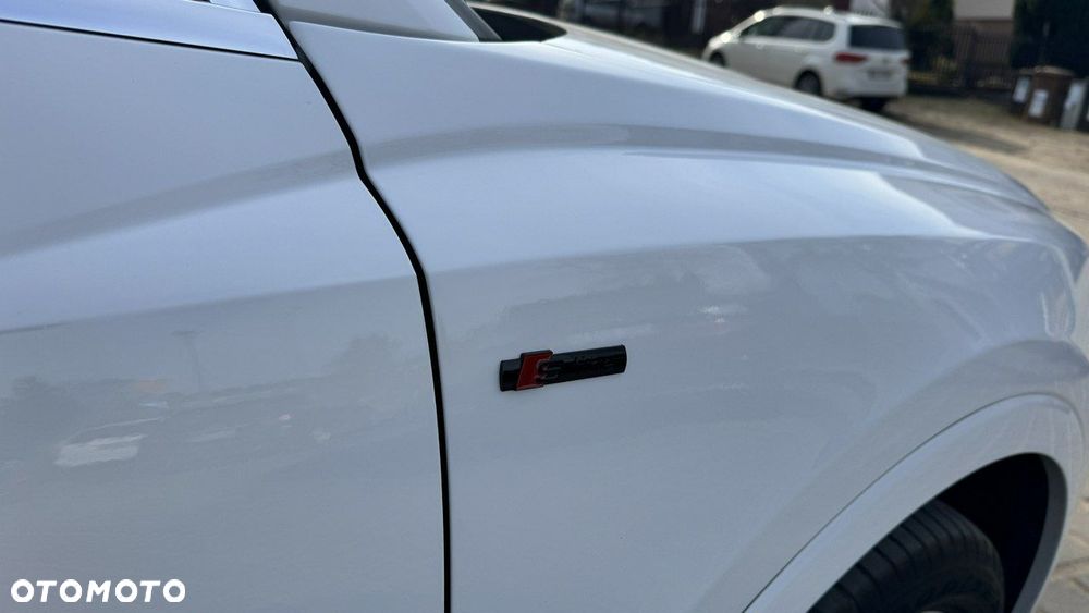 Audi Q3 - 30
