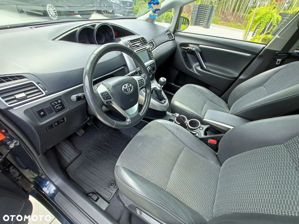Toyota Verso 1.6 D-4D 5-Sitzer Start/Stop Skyview Edition - 6