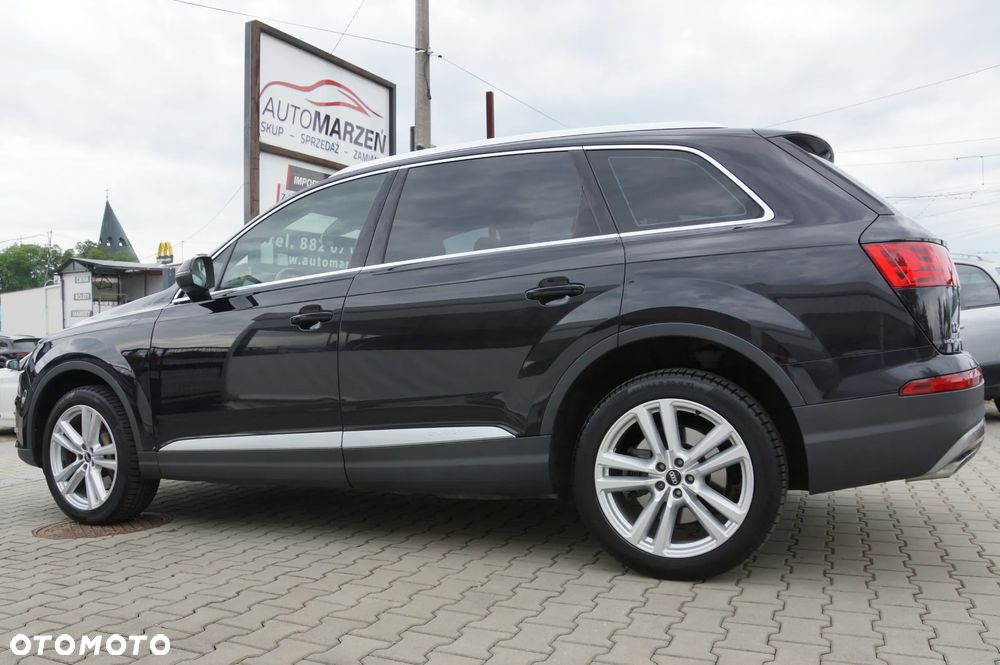 Audi Q7 - 6