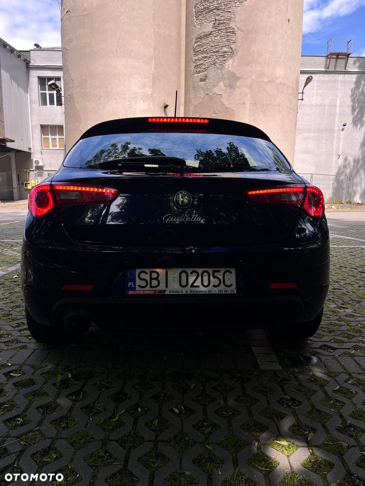 Alfa Romeo Giulietta 1.6 JTDM Distinctive - 18