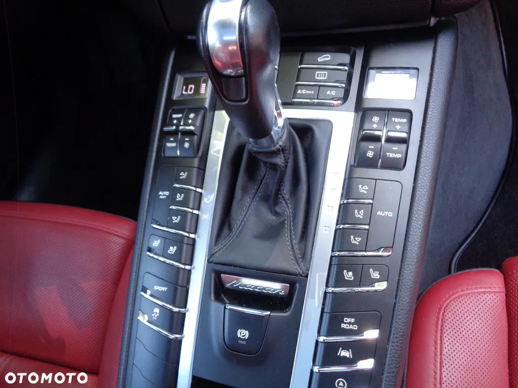 Porsche Macan PDK - 32