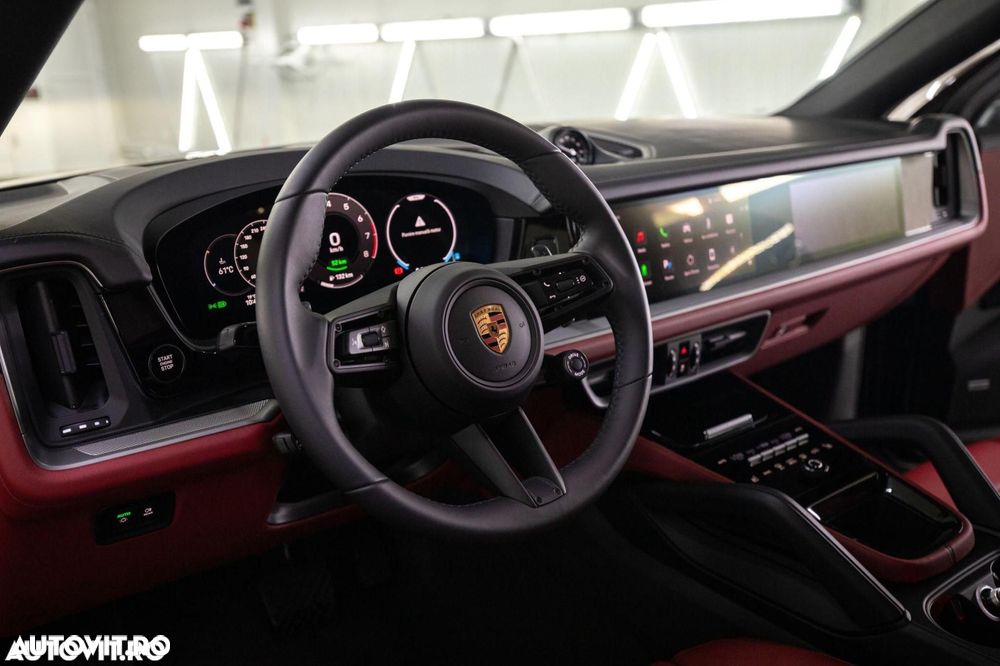 Porsche Cayenne Coupe - 20