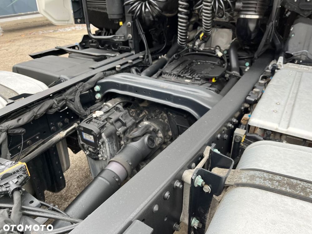 MAN TGX 18.470 4x2 BL SA - 11