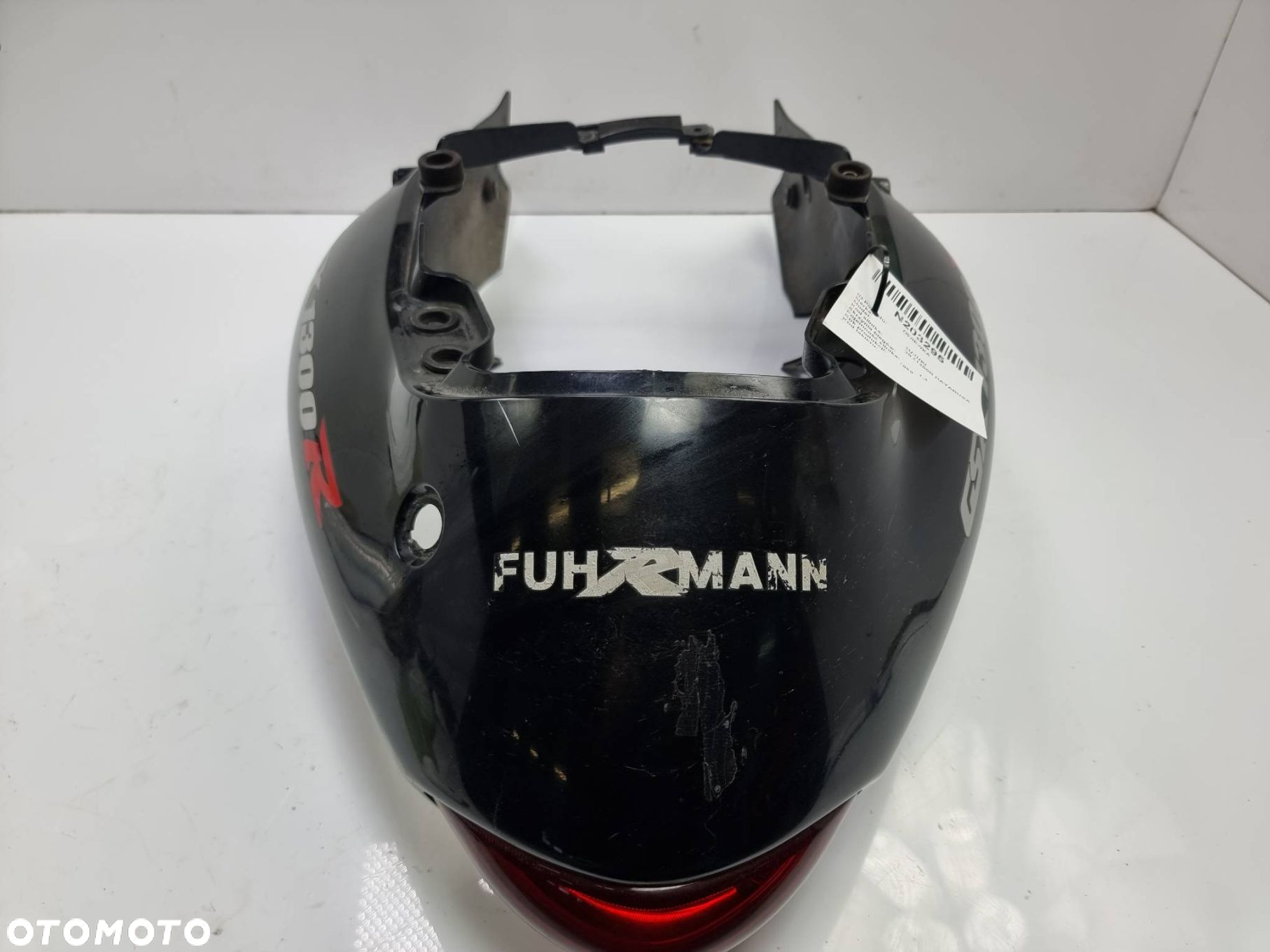 OWIEWKA SUZUKI GSX1300R HAYABUSA OGON - 2