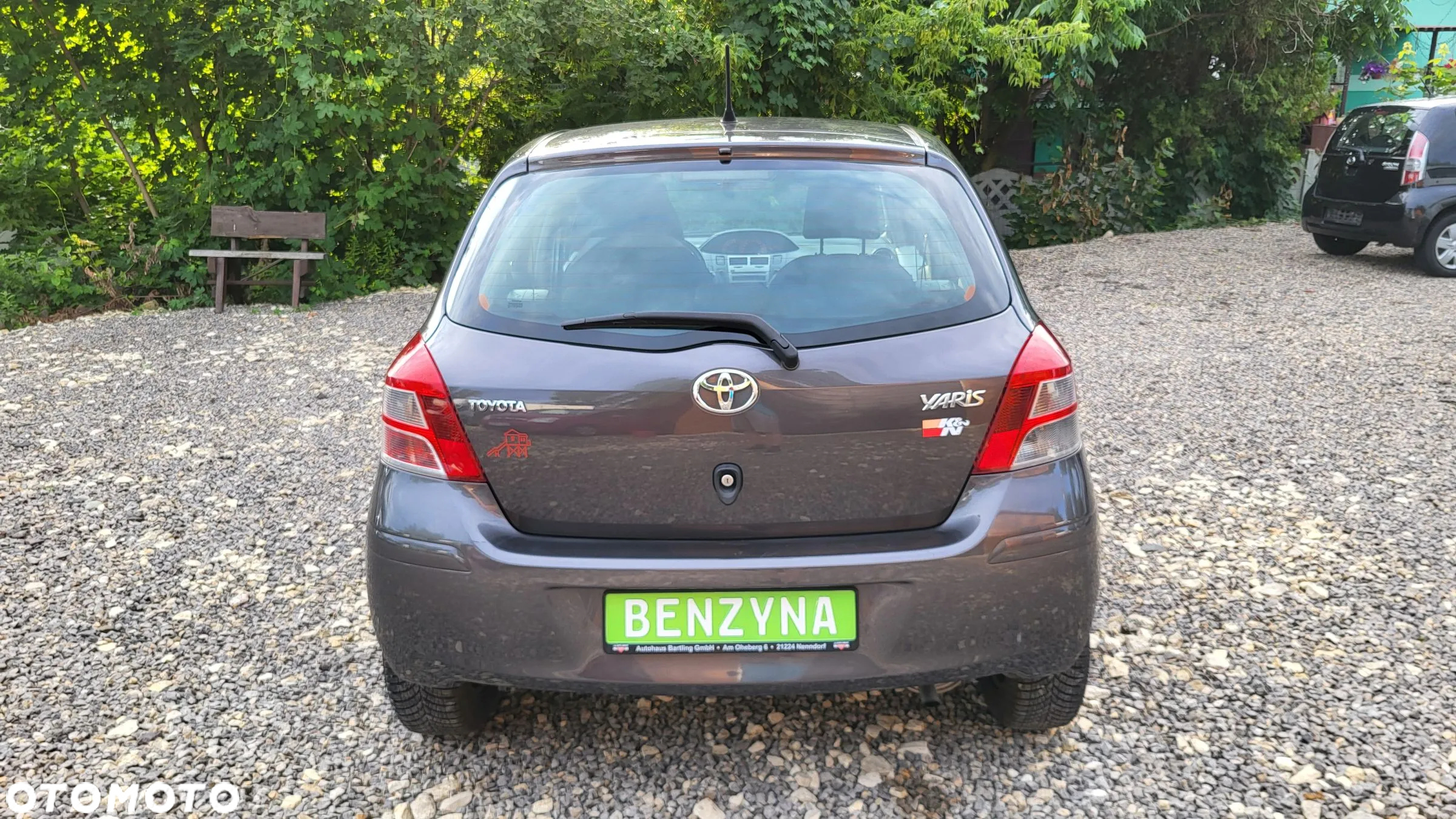 Toyota Yaris 1.0 Premium - 31