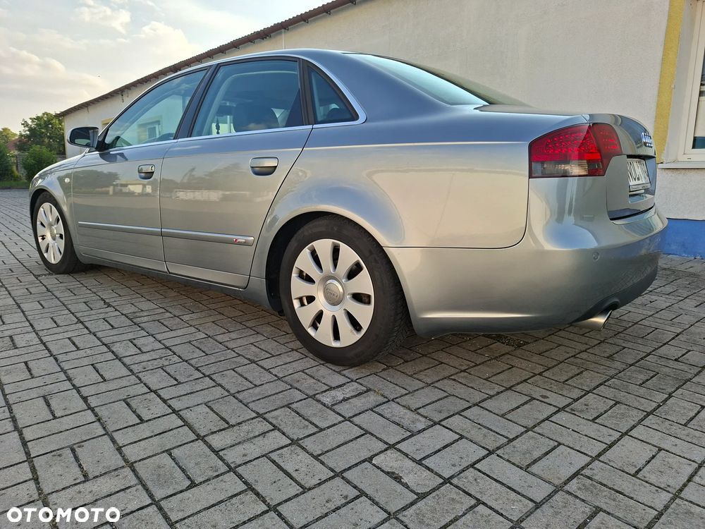 Audi A4 Limousine 1.8T - 5