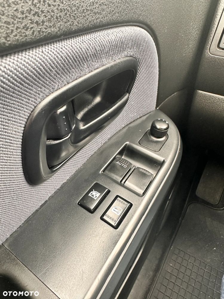 Suzuki Grand Vitara 1.9 DDiS - 6