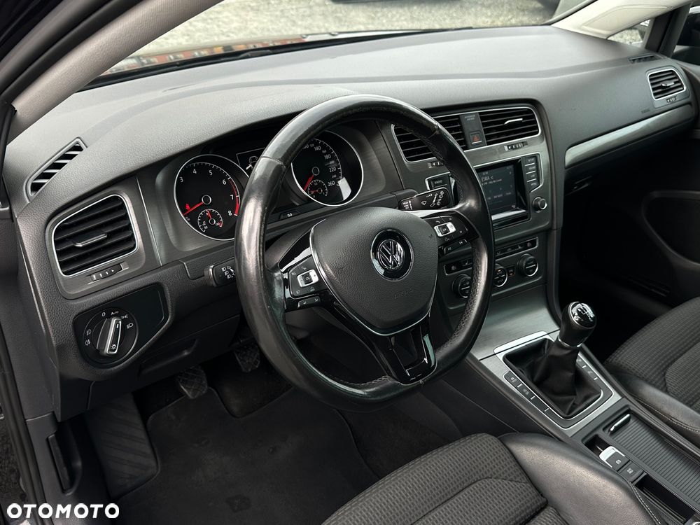 Volkswagen Golf 1.4 TSI BMT Highline - 16