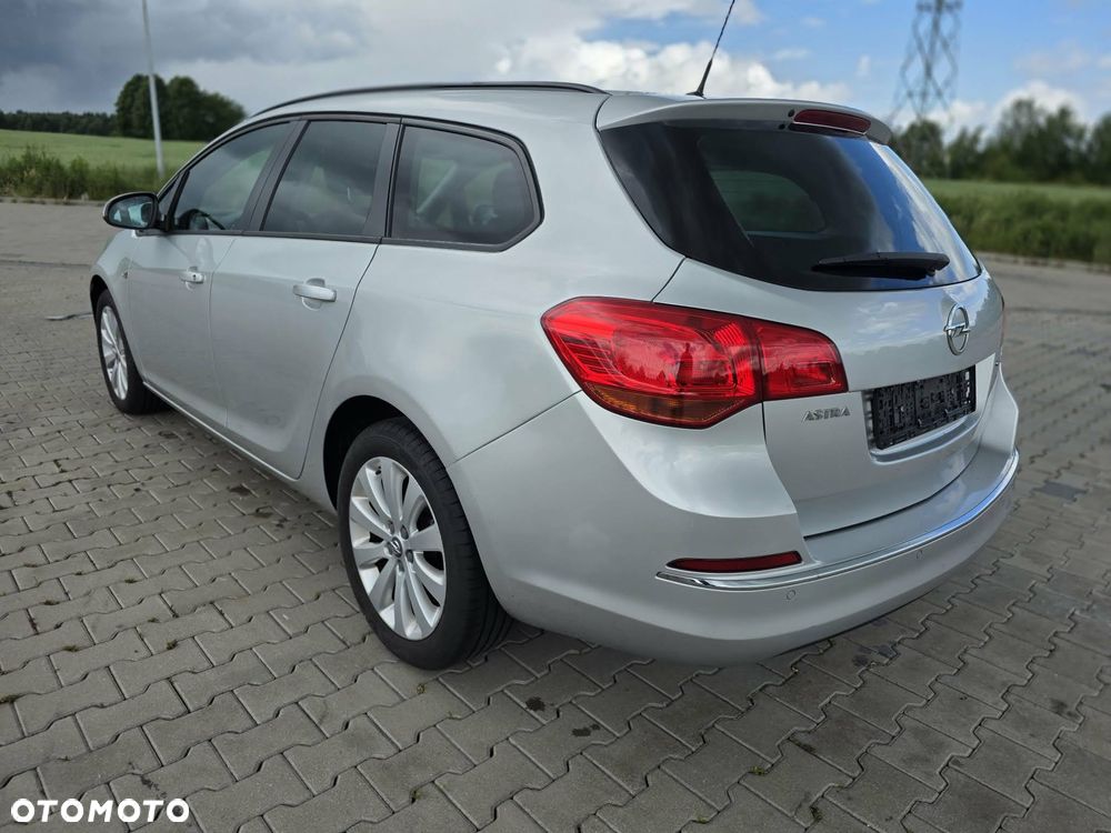 Opel Astra 1.4 Turbo Exklusiv - 3