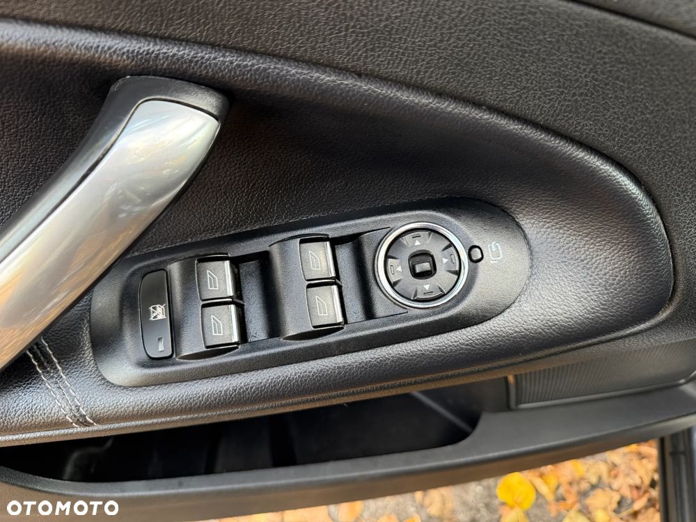 Ford Mondeo Turnier 2.5 Titanium S - 13