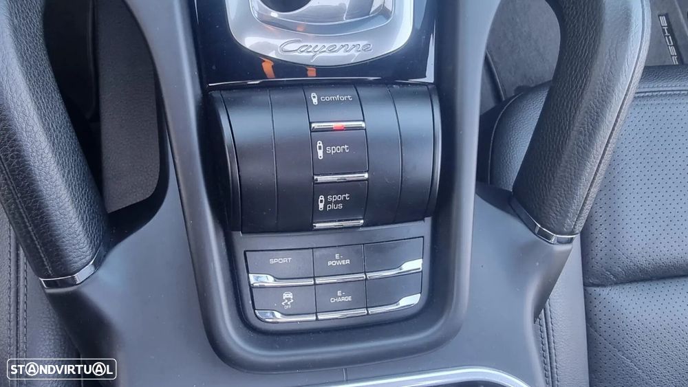 Porsche Cayenne S E-Hybrid - 25