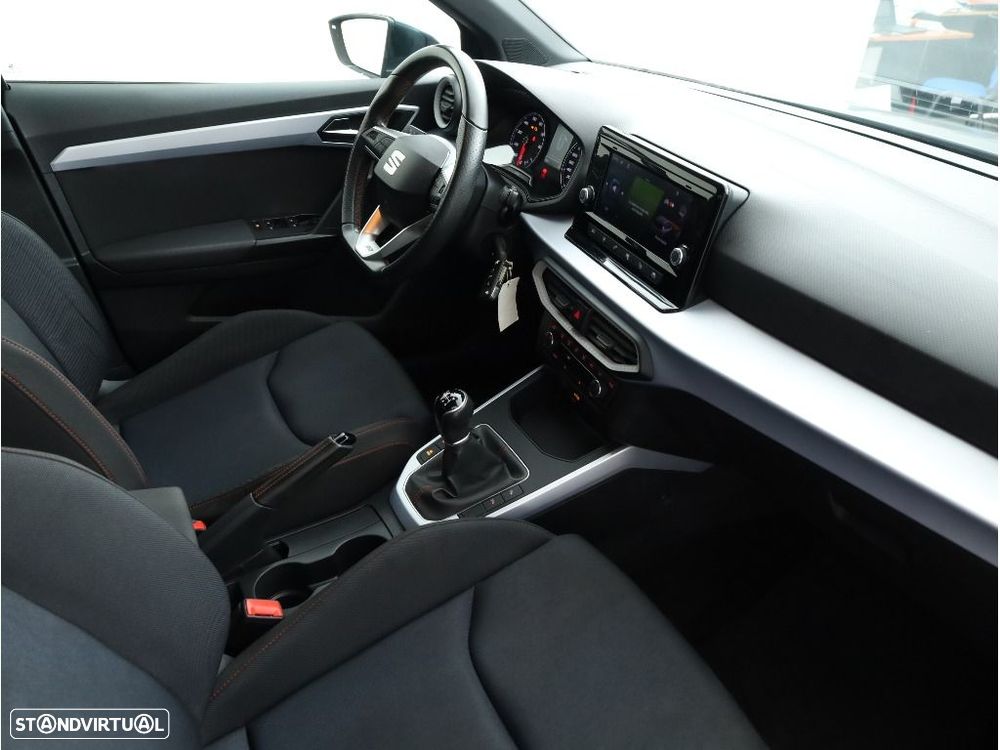 SEAT Arona 1.0 TSI FR - 16