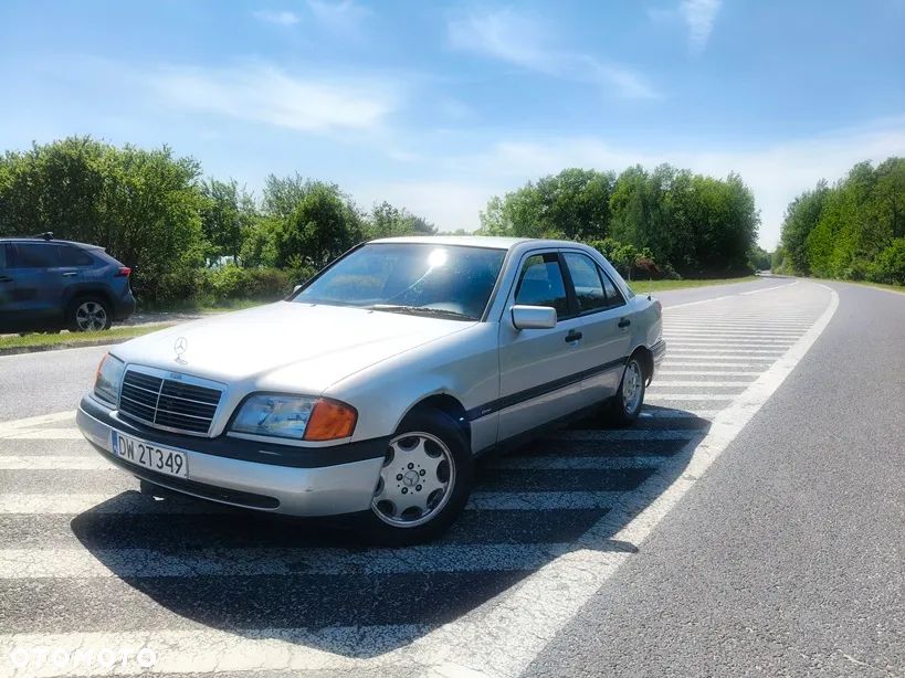 Mercedes-Benz Klasa C 180 Esprit - 7