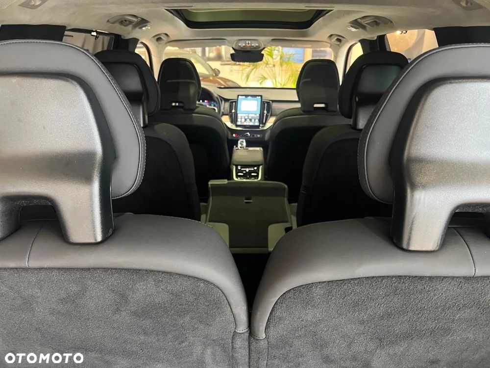 Volvo XC 90 - 12
