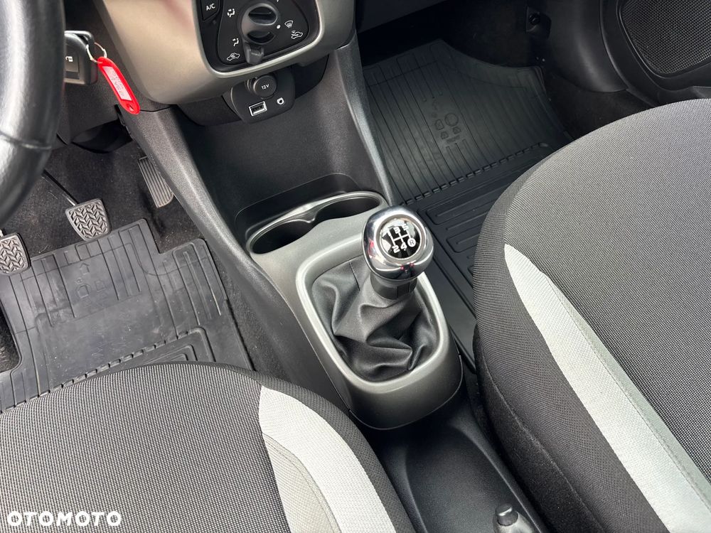 Toyota Aygo 1.0 VVT-i Sprint EU6 - 15
