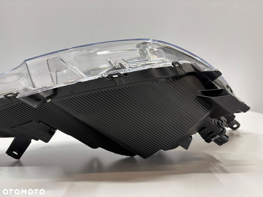 Mitsubishi Space Star III Lampa Lewa Przód Przednia W5335 - 9