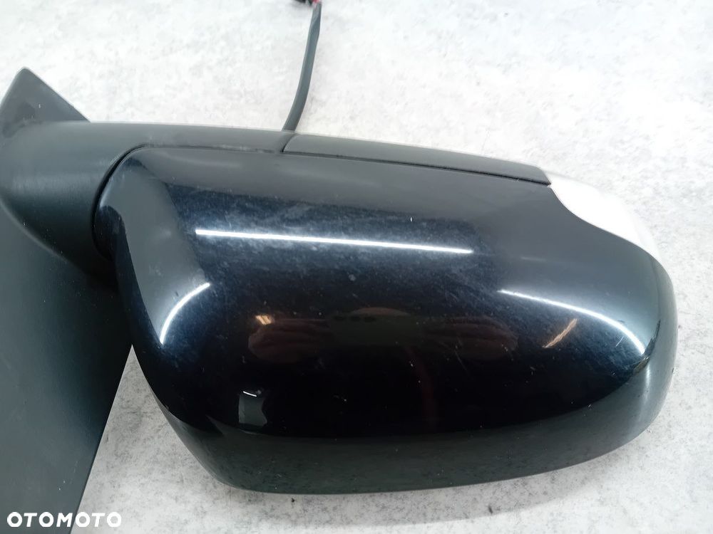 LUSTERKO PRAWE VW TOURAN I FL - 5