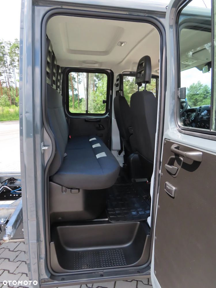 Iveco DAILY 35C16 Doka Dubel Brygadowy MIXTO 6-Cio Os.+755 Kg Ład. Wywrotka Kiper Wywrot x 3 str. 3100 mm Długość + Stelaż i Plandeka 2100 mm Wysokość Renomowanej Firmy RomCar Rozstaw Osi 3750 mm Blokada Tylnego Mostu WZMACNIANY HAK 3500 Kg 55 Tys Km Przeb. Stan Auta JAK NOWY POLECAM - 29