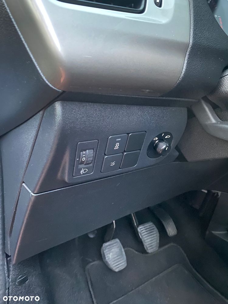 Citroën C-Elysée 1.2 PureTech Feel - 19