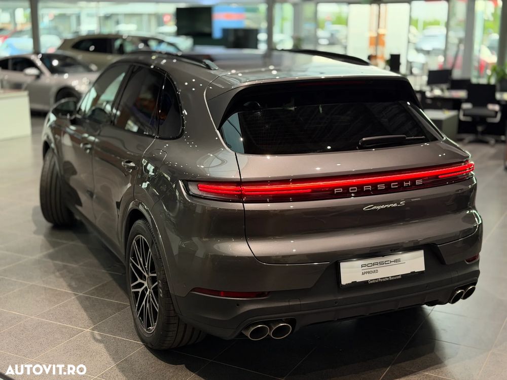 Porsche Cayenne S E-Hybrid - 8