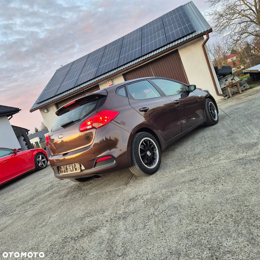 Kia Ceed 1.4 CVVT Spirit - 5