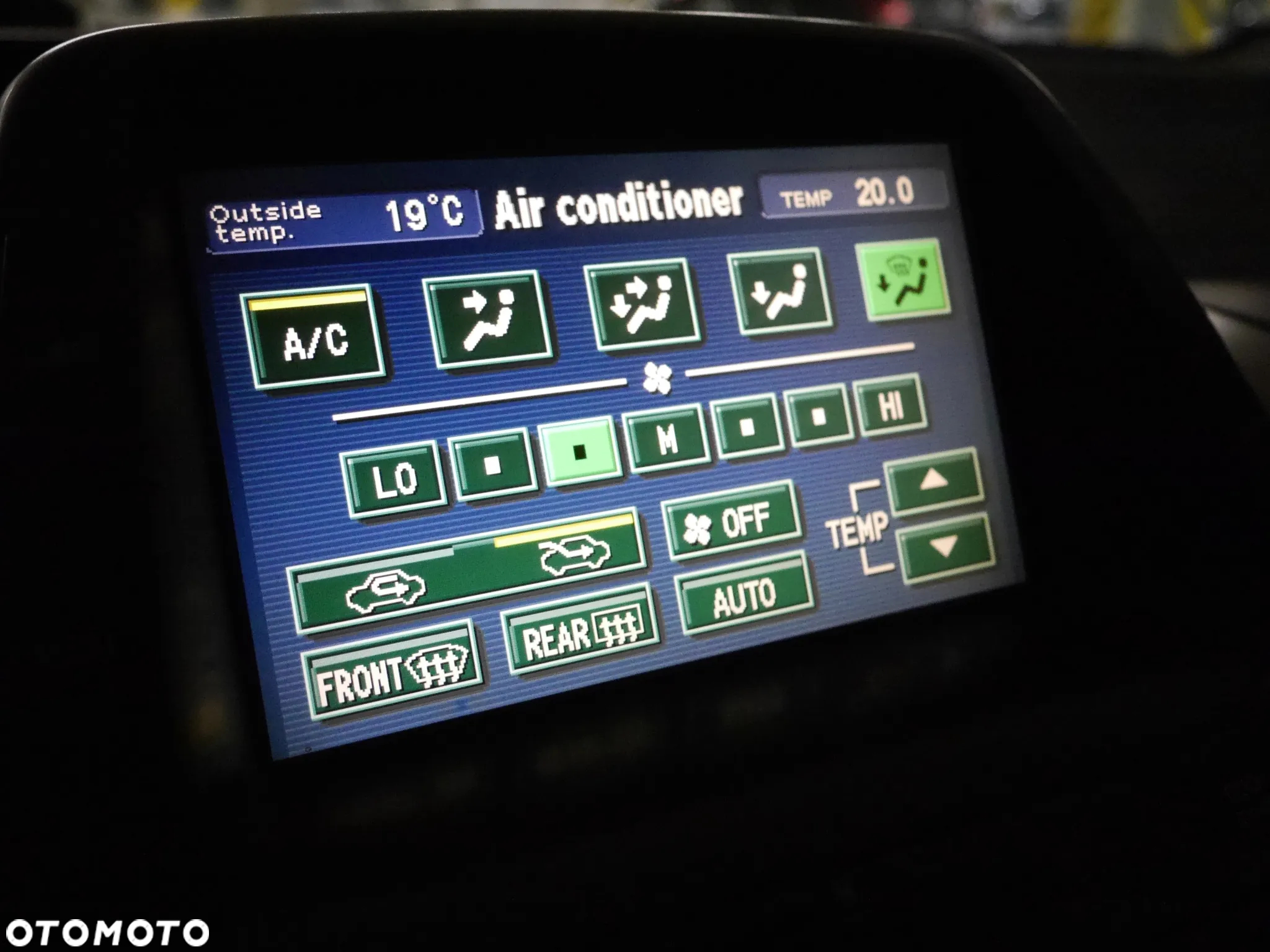 Toyota Prius 1.5 VVT-i Sol - 21