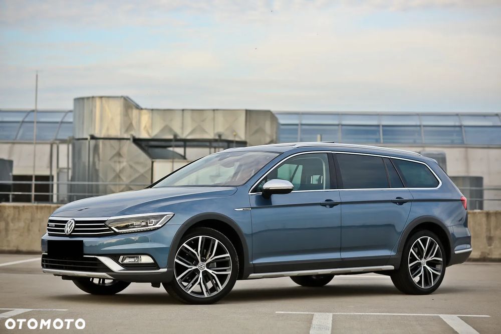 Volkswagen Passat Alltrack - 8