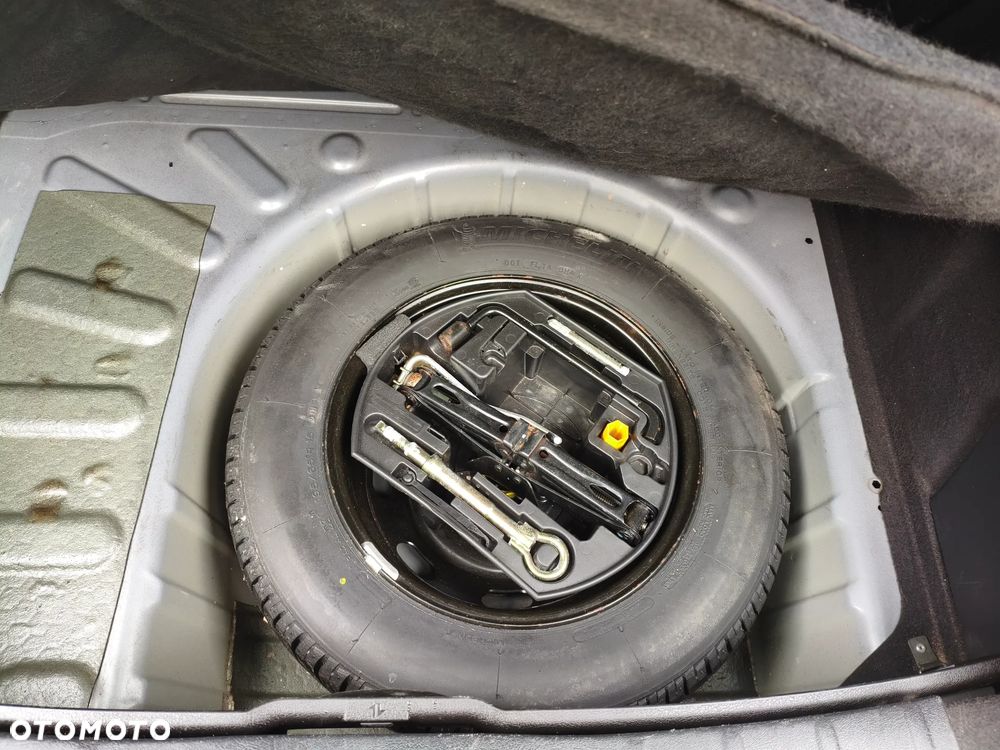 Citroën C4 HDi 110 FAP Style - 11