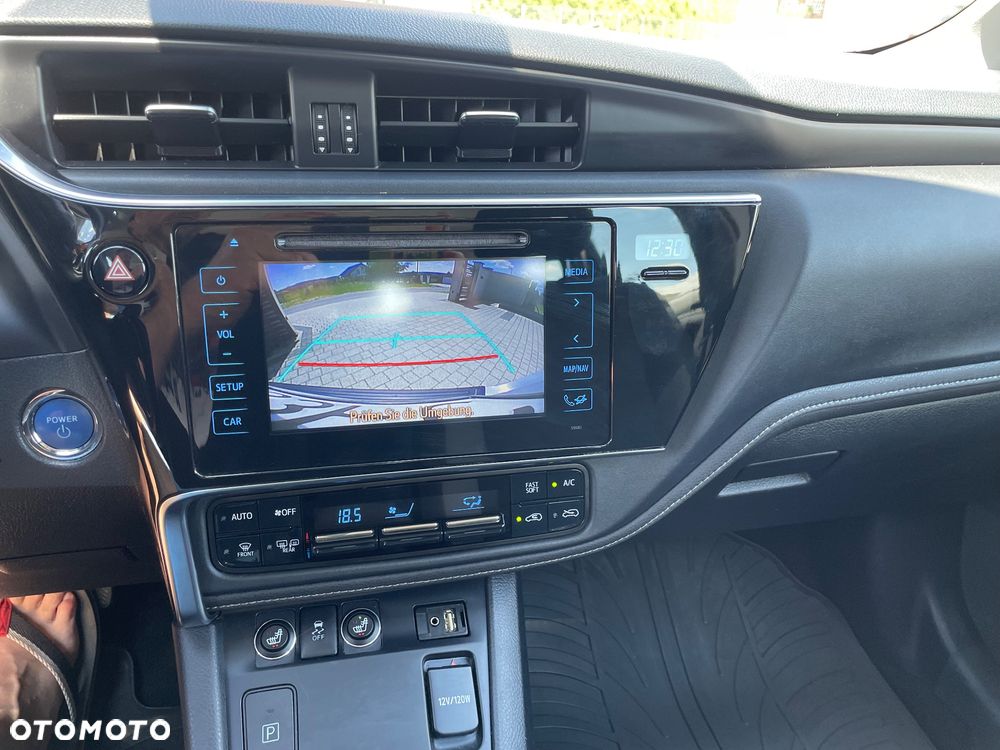 Toyota Auris 1.8 VVT-i Automatik Edition - 10