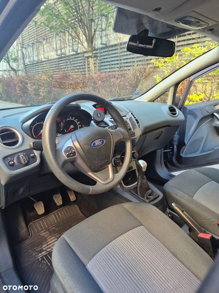 Ford Fiesta 1.25 Champions Edition - 10