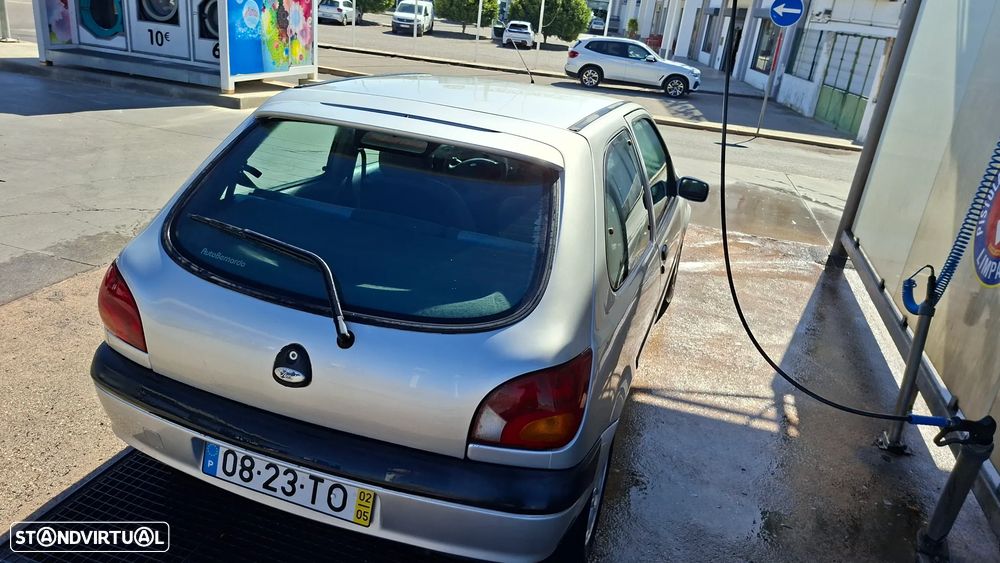 Ford Fiesta - 4