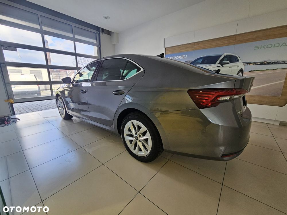 Skoda Octavia - 4