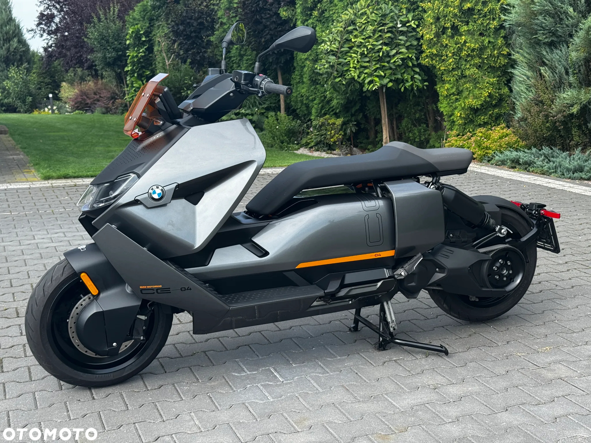 BMW CE 04 - 5