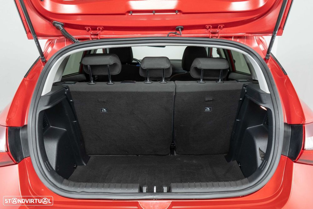 Hyundai i20 1.2 Comfort - 11