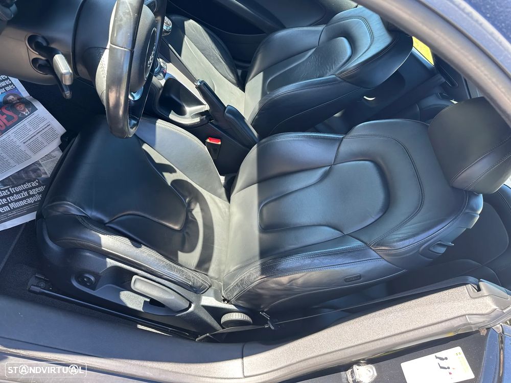 Audi TT Coupé 2.0 TDI quattro S-line - 23