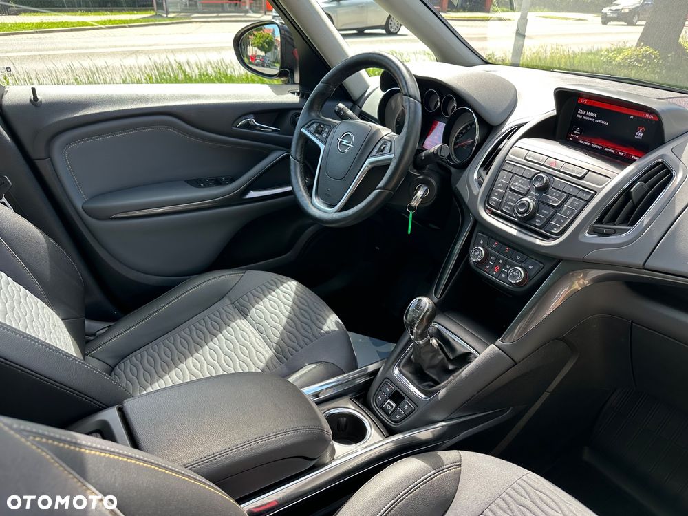 Opel Zafira Tourer 1.6 CDTI ecoFLEX Start/Stop Business Innovation - 28