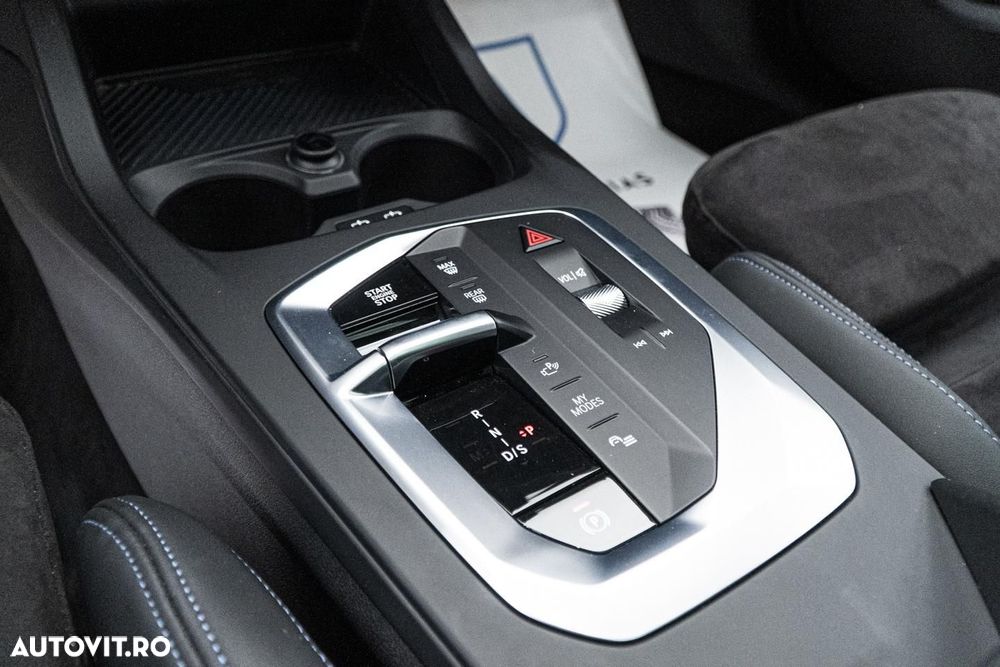 BMW Seria 1 120 AT MHEV - 28