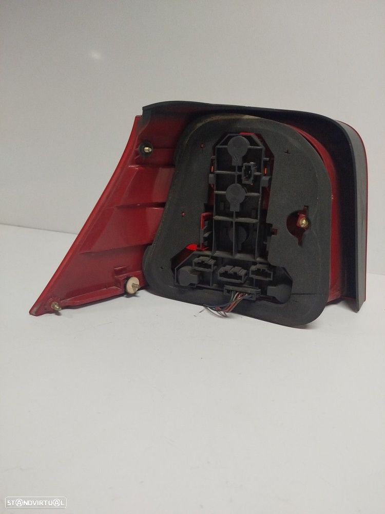 Farolim Stop Dto Volkswagen Golf Iv (1J1) - 2