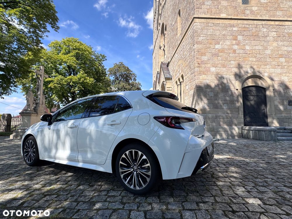 Toyota Corolla 1.8 Hybrid Style - 13