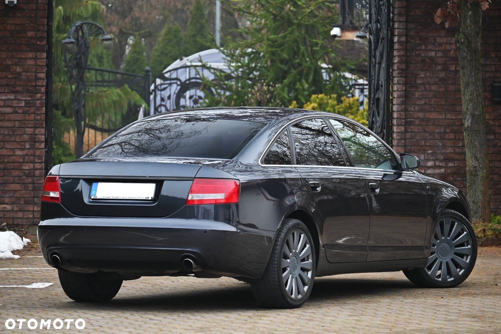 Audi A6 Limousine 3.2 FSI Quattro Tiptronic - 21