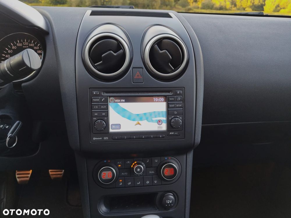 Nissan Qashqai 1.6 I-Way - 22