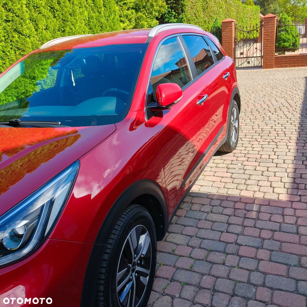Kia Niro 1.6 GDI Hybrid Business Line - 1