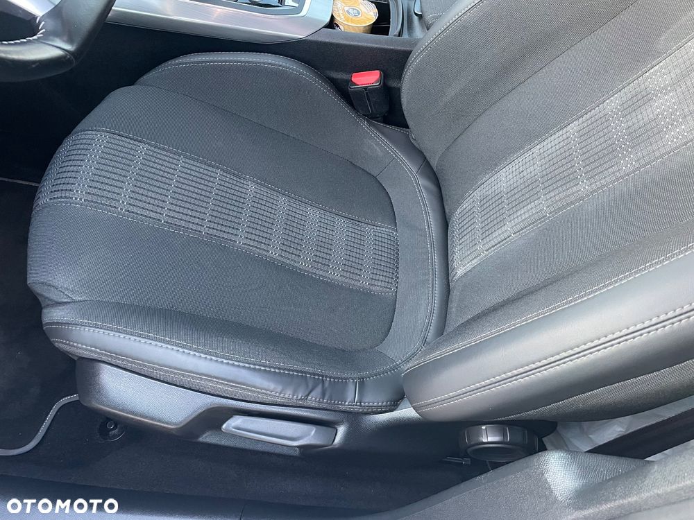 Peugeot 308 BlueHDi 130 Stop & Start Allure - 15