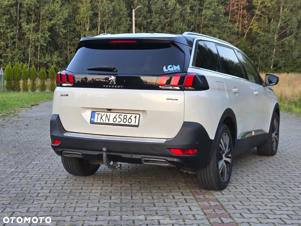 Peugeot 5008 - 6