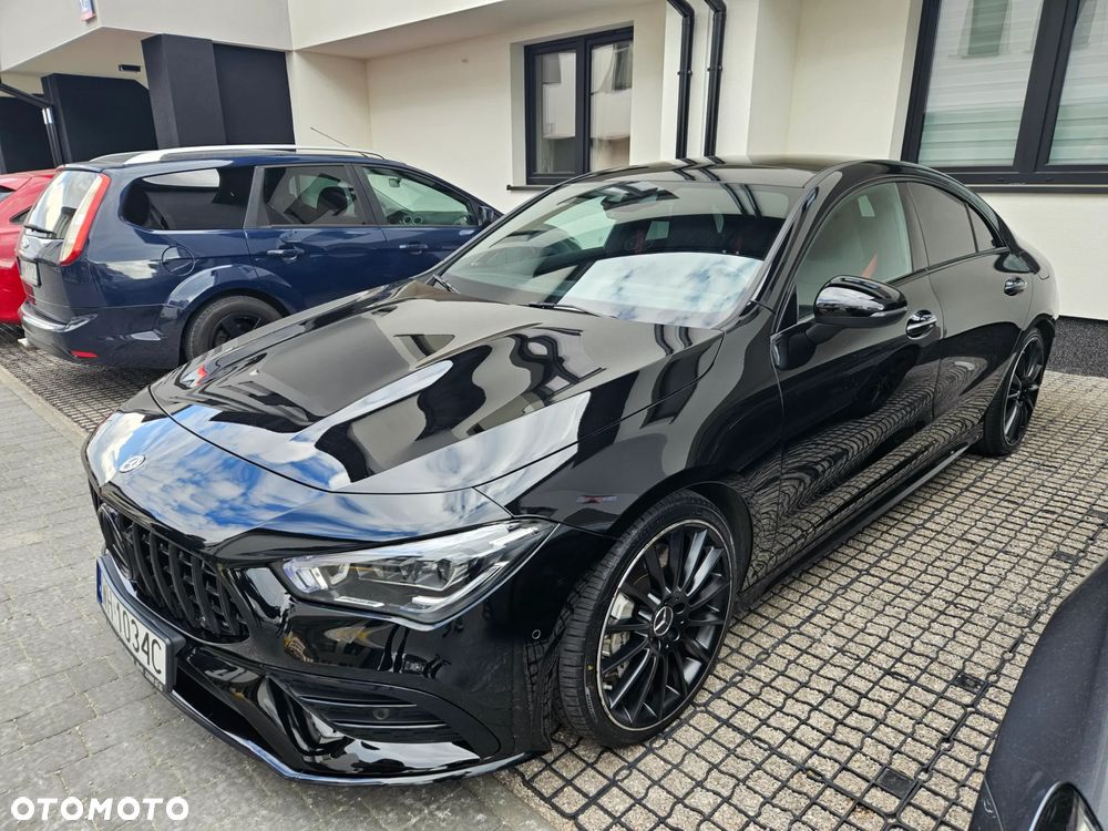 Mercedes-Benz CLA - 2