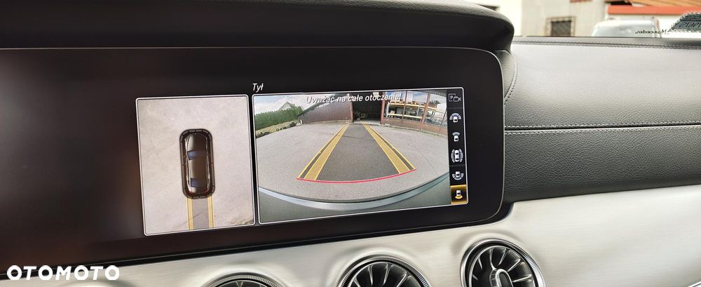 Mercedes-Benz CLS - 25