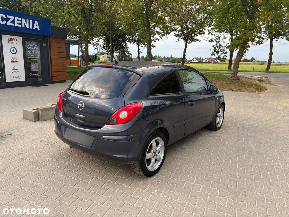 Opel Corsa - 3